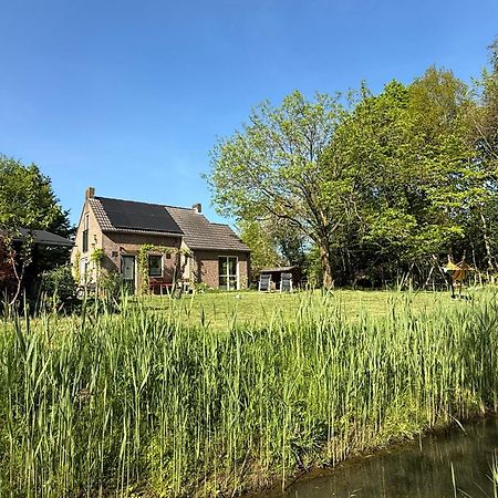 Supergezellig Vakantiehuis Met Hele Grote Tuin Bij Nijmegen Ewijk Exteriér fotografie