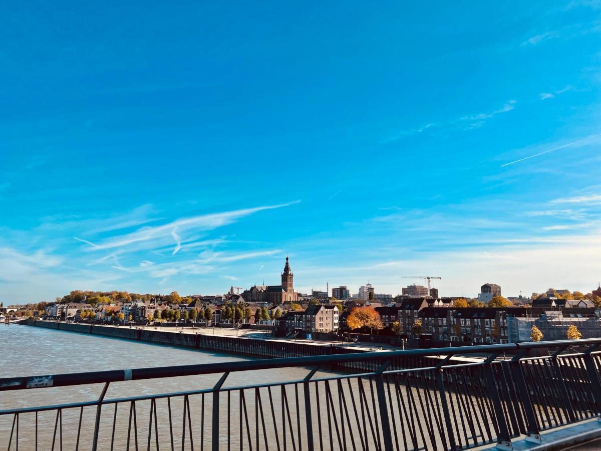 Supergezellig Vakantiehuis Met Hele Grote Tuin Bij Nijmegen Ewijk Exteriér fotografie