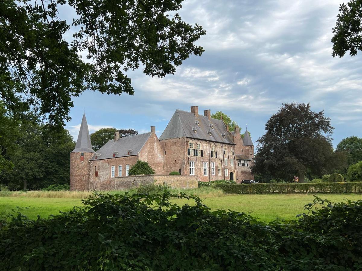 Supergezellig Vakantiehuis Met Hele Grote Tuin Bij Nijmegen Ewijk Exteriér fotografie