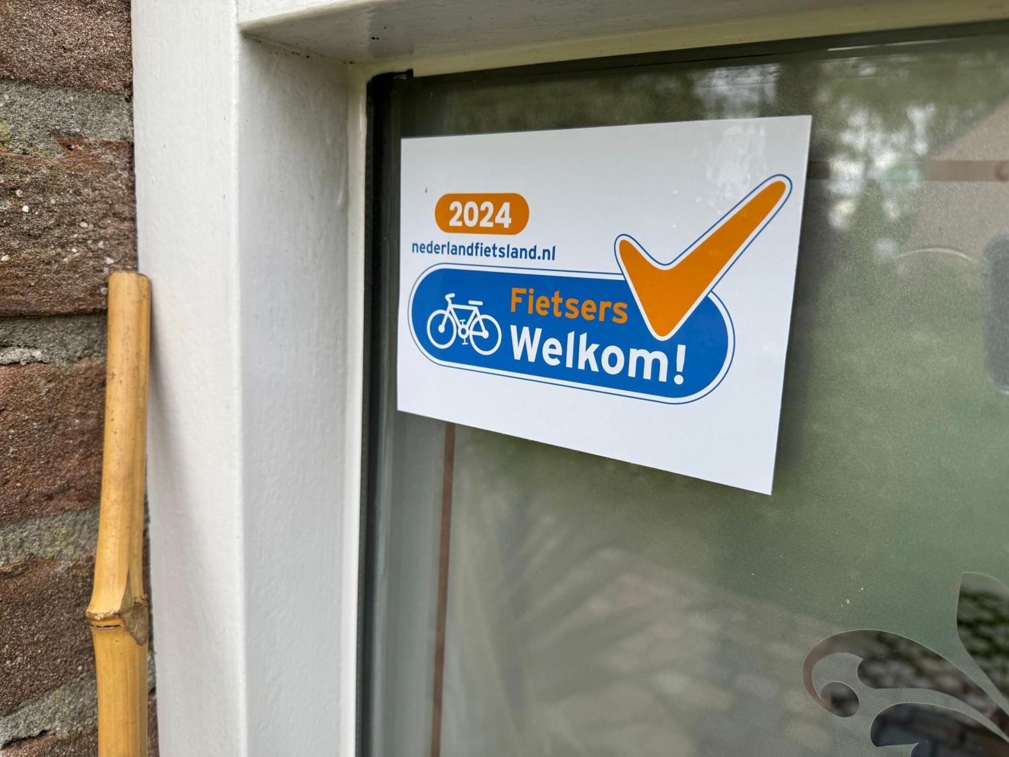 Supergezellig Vakantiehuis Met Hele Grote Tuin Bij Nijmegen Ewijk Exteriér fotografie